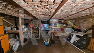 Casă individuală compusă din două apartamente, cu teren liber de 540 mp  - imagine 13