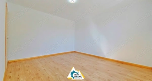 Casă nouă cu 6 camere de vânzare în Sânleani   spațiu, confort și eficiență energetică - imagine 3