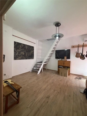 Etaj si Mansarda in Vila, Mall Vitan - imagine 2