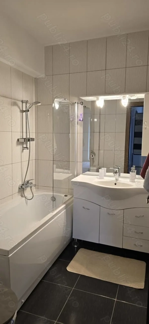 Apartament 3 Camere, Inel 2, langa Academia Navala Constanta - imagine 8 Apartament 3 Camere, Inel 2, langa Academia Navala Constanta - imagine 8