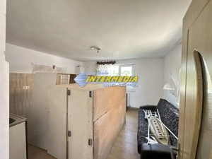 OKAZIE ! Casa 4 Camere 2 Bai, 2 Bucatarii Anexe Garaj Curte pavata de vanzare in Alba Iulia zona - imagine 11