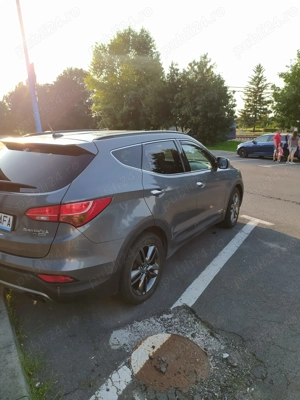 Vând Hyundai santa fe