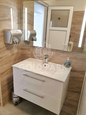 Hala MODERNA - 560 mp+200 birouri FINISATE- Construita in 2020-Rampa - imagine 18