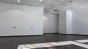 Zona 1 Mai - Turda 59 mp vitrina 4 m vizibilitate excelenta - imagine 3