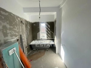 Apartament 3 camere cu poziție excelentă - imagine 4