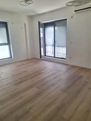 Tomis Nord, spatiu ideal BIROURI, 300 mp., curte, 2 locuri parcare