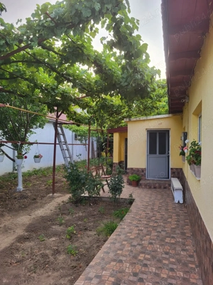 VAND casa zona coiciu - imagine 7