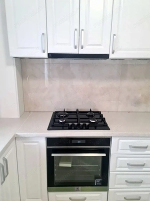 Apartament 2 camere de închiriat în ansamblul Roka Concept, Micro 17 - imagine 15