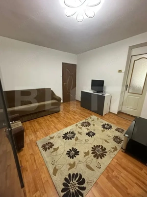 Apartament cu o camera de vânzare – zona Tudor, etaj 1 din 4