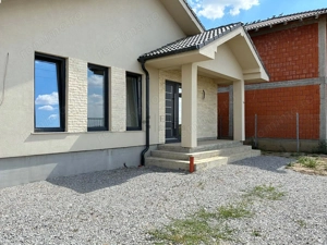 Casa noua de vanzare in Cihei