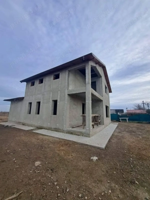 Vanzare Vila P + 1 la rosu, sup. teren 1700. mp., desch.20.ml, sup. constr. 200.mp. Com. Romanu     - imagine 5