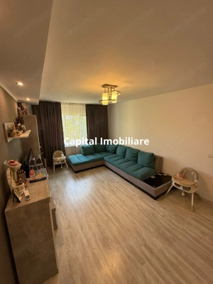 Apartament spațios cu 4 camere de vânzare în Micro 16 – Galați - imagine 3