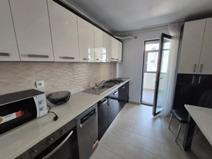 Apartament 3 camere complex Balcescu Residence, zona Nord, parcare privata - imagine 4