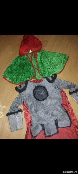 Costumatie dinozaur pt copii si pelerine - imagine 4