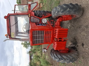 Vând Belarus 82 împreună cu plug 3 brazde