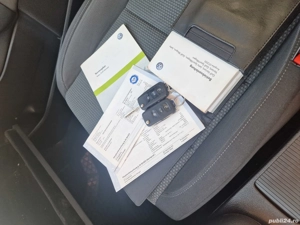 Golf 6,1,6diesel,mocca braun,carte service,acte TÜV,variante microbus. - imagine 3