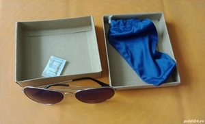 Ochelari de soare, albastru lucios, noi