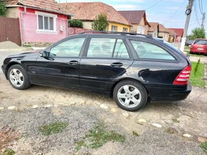 Vind Mercedes C180 Kompresor 2003 unic proprietar în România  - imagine 4