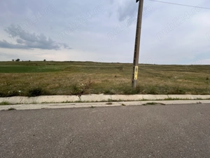 Teren extravilan de vânzare