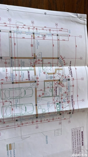 De vânzare un imobil cu 4 nivele  - imagine 4