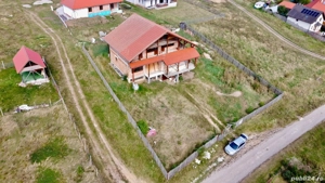 De vânzare un imobil cu 4 nivele  - imagine 2