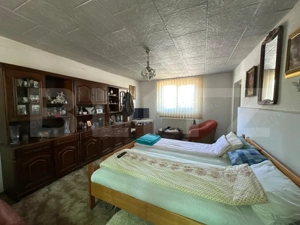 Casa saseasca de vanzare, curte, gradina, teren 3000 mp - Jimbor, jud Brasov - imagine 18