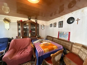 Casa saseasca de vanzare, curte, gradina, teren 3000 mp - Jimbor, jud Brasov - imagine 13