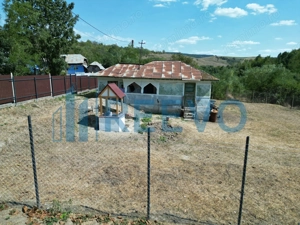 Casă și teren de vânzare în Parincea jud. Bacău. - imagine 13