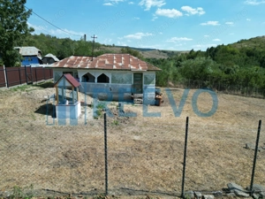 Casă și teren de vânzare în Parincea jud. Bacău. - imagine 6