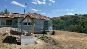 Casă și teren de vânzare în Parincea jud. Bacău. - imagine 12