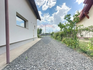 Casa de vanzare in Recas - imagine 15