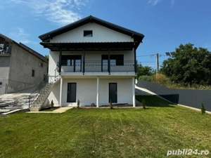 Casa de vanzare in Barati, Margineni