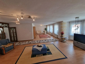 Resita Vila si Pensiune P+2+Mansd.827 Mp.Comision ZERO Cumparator - imagine 4