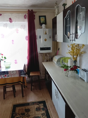 Apartament trei camere de închiriat în Comănești - imagine 3