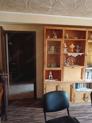 Apartament trei camere de închiriat în Comănești - imagine 6
