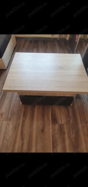 Vând masa extensibila 