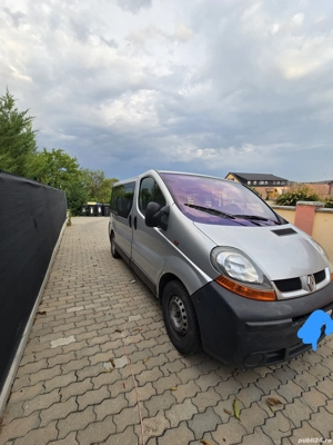 Renault Trafic 8+1 locuri