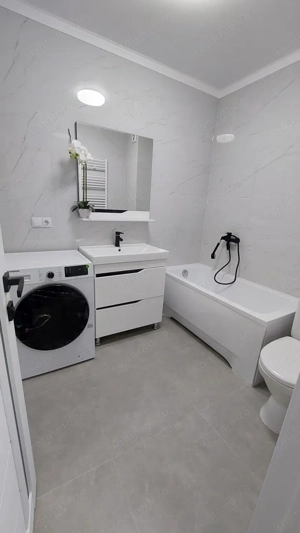 Apartament cu o camera de inchiriat in zona Torontalului