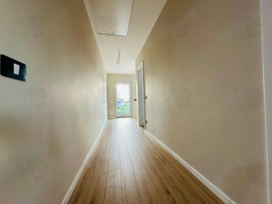 Casă Elegantă cu Garaj în Berceni   Aproape de Metrou, Curte Generoasă - imagine 9