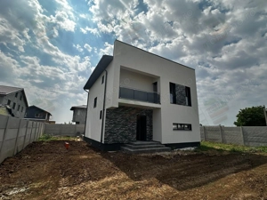 Casă P+1, 5 Camere   Model Mediteranean Pablo   470 mp Teren