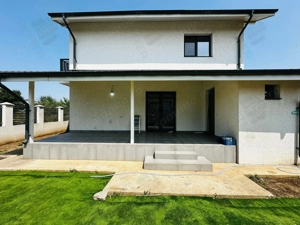 Casă de vânzare în Berceni   Ilfov, parter + etaj, teren 350 mp