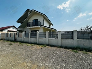 Casă de vânzare în Berceni   Ilfov, parter + etaj, teren 350 mp - imagine 2