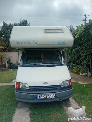 vand autorulota Ford Transit - imagine 4 vand autorulota Ford Transit - imagine 4