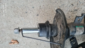 Amortizoare Qashqai / Kadjar benzină  - imagine 4