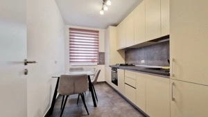 Structura Generoasa Si Acces Facil - imagine 3 Structura Generoasa Si Acces Facil - imagine 3