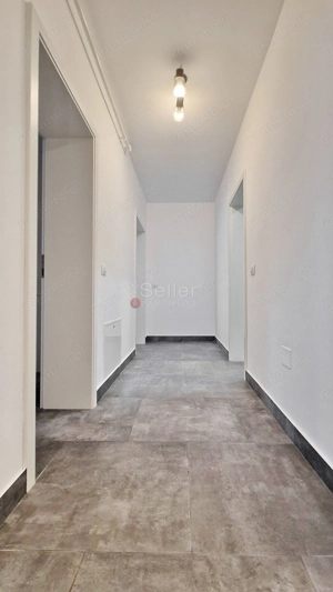 Structura Generoasa Si Acces Facil - imagine 15 Structura Generoasa Si Acces Facil - imagine 15