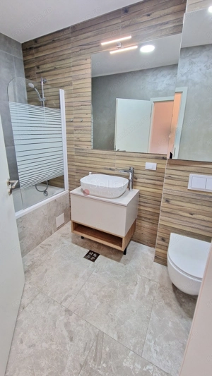 Structura Generoasa Si Acces Facil - imagine 8 Structura Generoasa Si Acces Facil - imagine 8