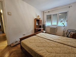 Langa Judetean. Etaj 2. Bloc izolat! - imagine 14