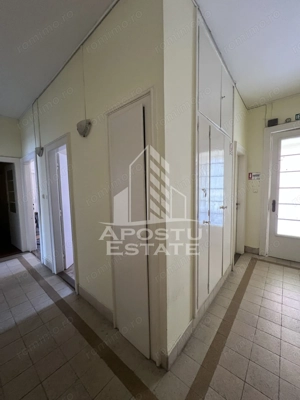 Apartament 4 camere cu poziție ultracentrala - imagine 14