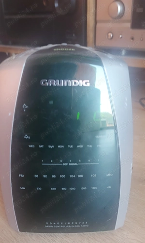 Radio Grundig Sonoclock 755